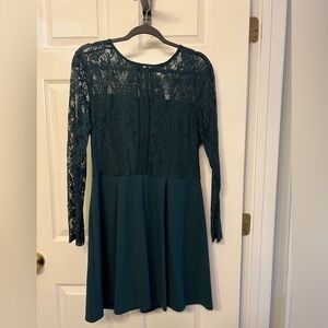 Elegant Lace Long Sleeve Dress in Teal